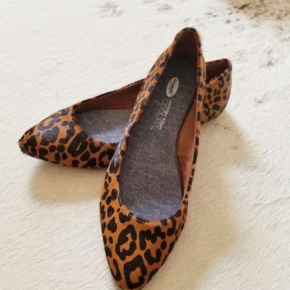 dr scholl's leopard print flats